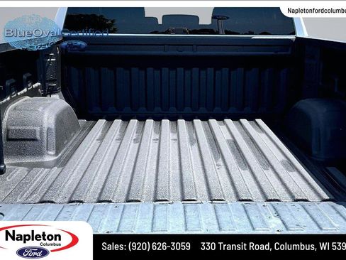 Used 2024 GMC Sierra 1500 SLT AWD/4WD image 6