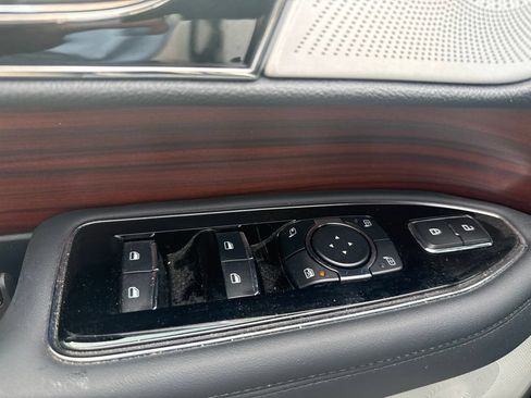 Used 2023 Lincoln Navigator Reserve AWD/4WD image 31