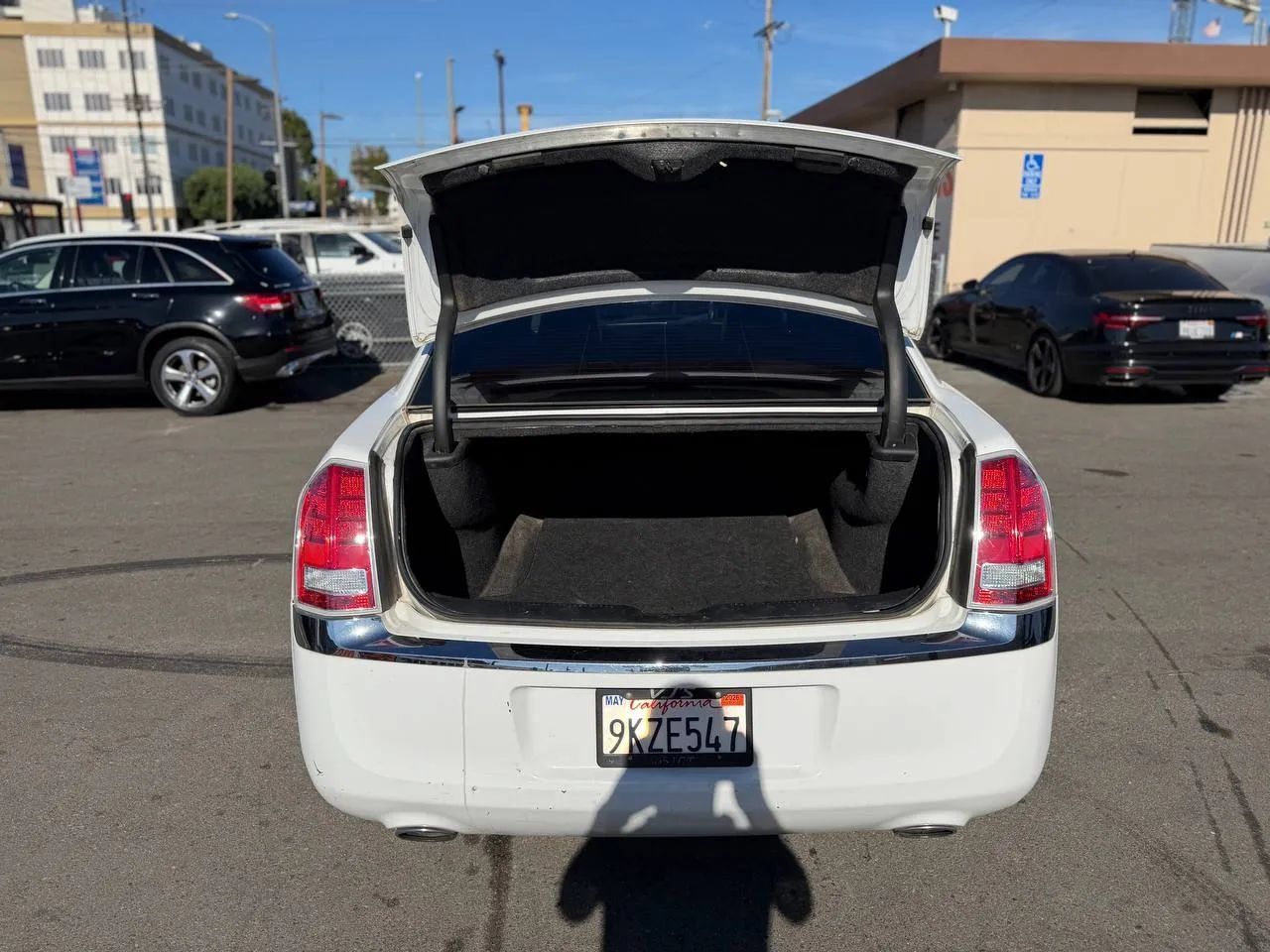 Used 2012 Chrysler 300 Limited RWD image 24