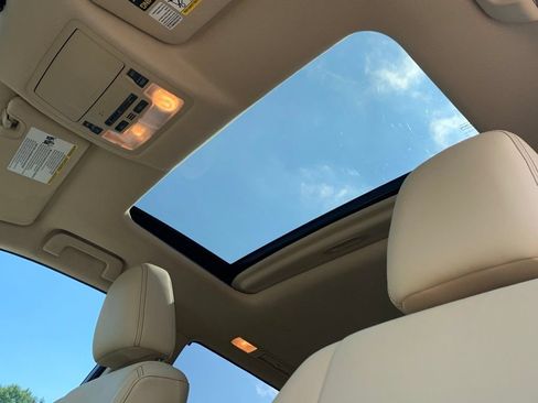 Used 2015 Toyota Highlander XLE AWD/4WD image 33
