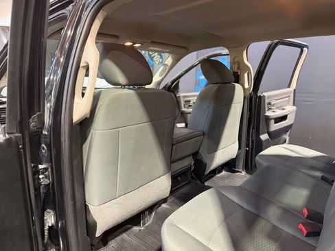 Used 2015 RAM 1500 Classic SLT image 19