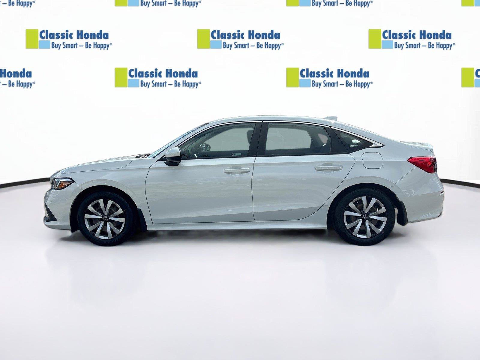 Certified 2023 Honda Civic LX image 4