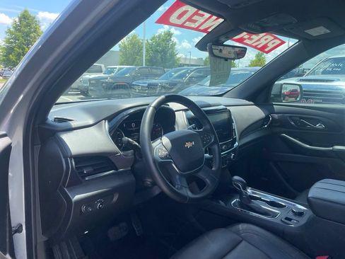 Used 2023 Chevrolet Traverse High Country AWD/4WD image 9