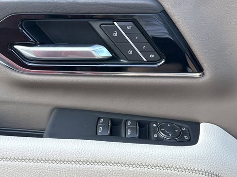 New 2026 GMC Yukon Denali w/ LPO, Floor Liner Package AWD/4WD image 18