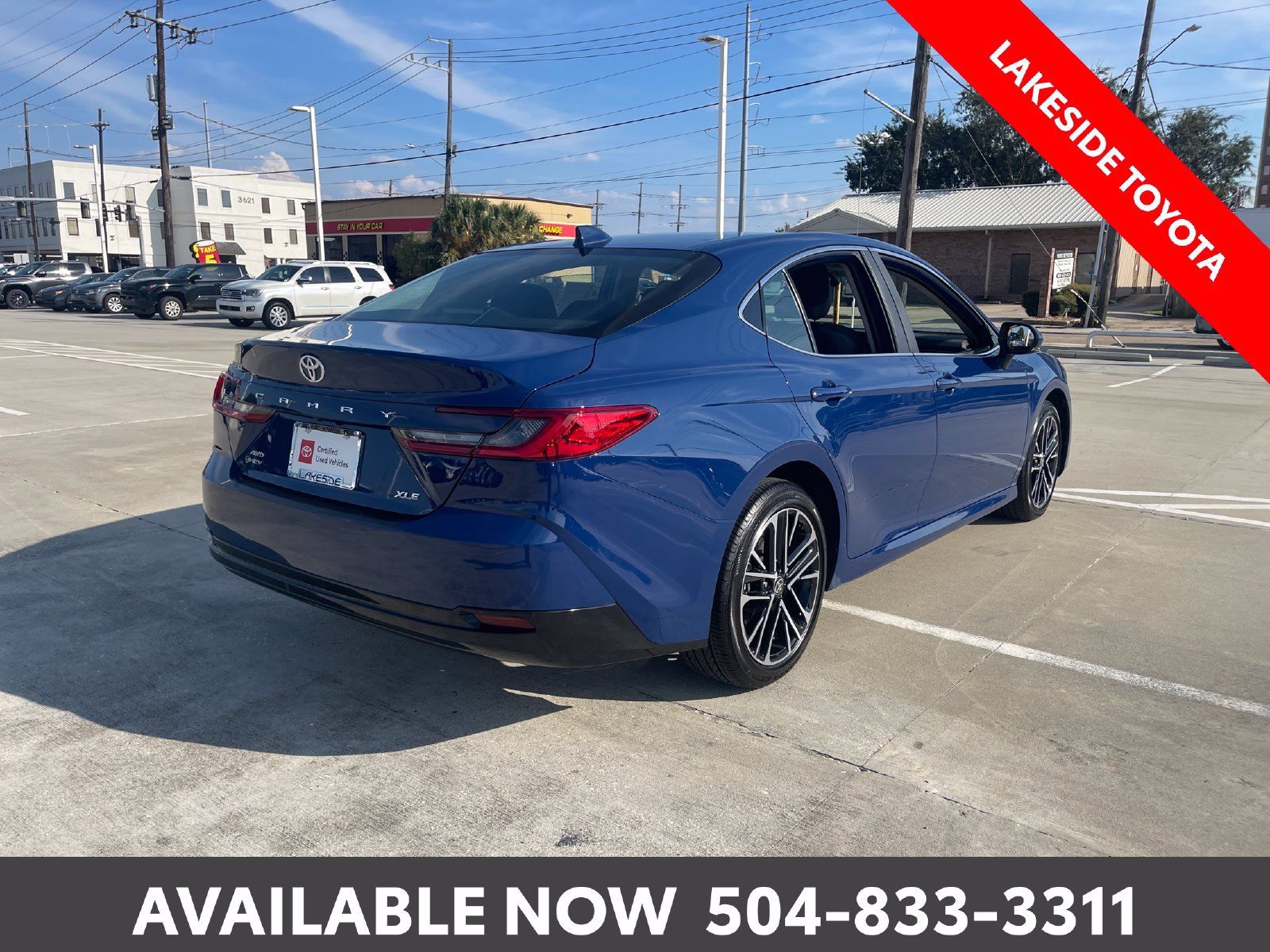 Used 2026 Toyota Camry XLE AWD/4WD image 5