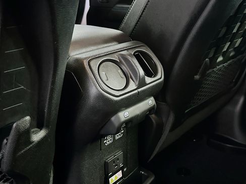 Used 2023 Jeep Wrangler Unlimited Rubicon 4xe w/ Cold Weather Group AWD/4WD image 26
