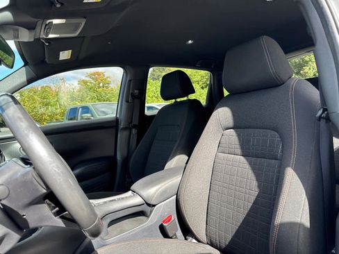 Certified 2024 Honda HR-V Sport image 14