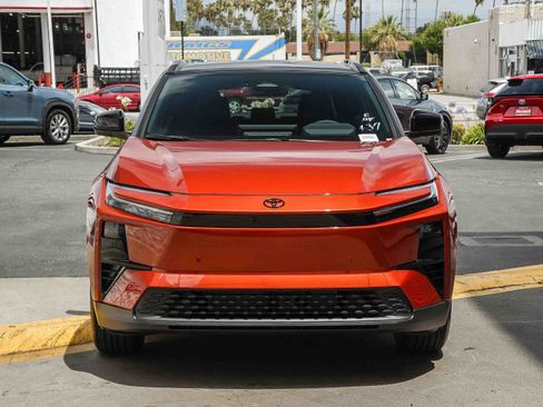 New 2026 Toyota C-HR AWD/4WD image 2