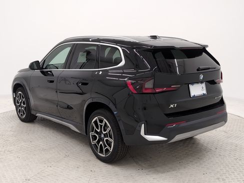 New 2025 BMW X1 xDrive28i w/ Convenience Package image 6