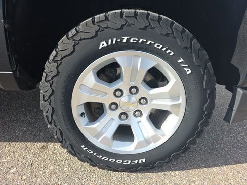 Used 2018 Chevrolet Silverado 1500 LT w/ All Star Edition image 4
