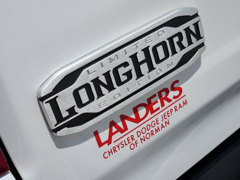 Used 2022 RAM 1500 Limited w/ Bed Utility Group AWD/4WD image 14