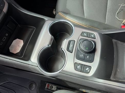Used 2024 GMC Terrain AT4 w/ Infotainment Package II AWD/4WD image 14