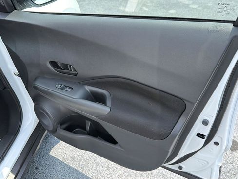 Used 2024 Nissan Kicks S FWD image 14