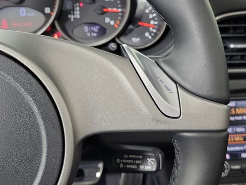 Used 2009 Porsche 911 Carrera image 14