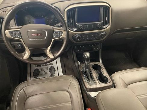Used 2022 GMC Canyon Denali AWD/4WD image 2