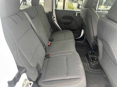 New 2024 Jeep Wrangler Unlimited Sport image 26