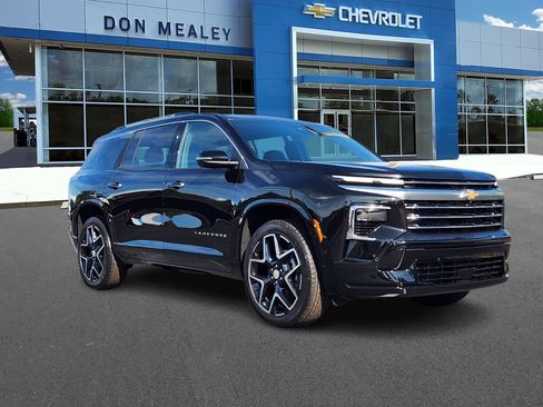 New 2026 Chevrolet Traverse High Country image 1