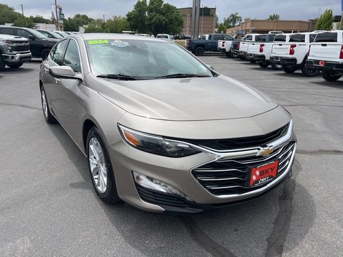 Used 2024 Chevrolet Malibu LT FWD image 5