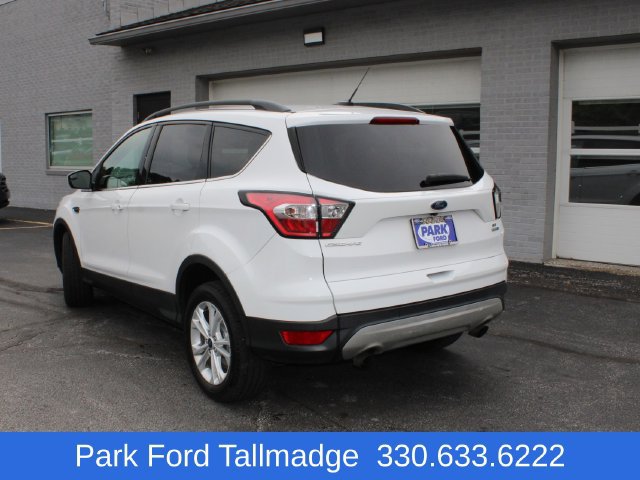 Used 2018 Ford Escape SE AWD/4WD image 3