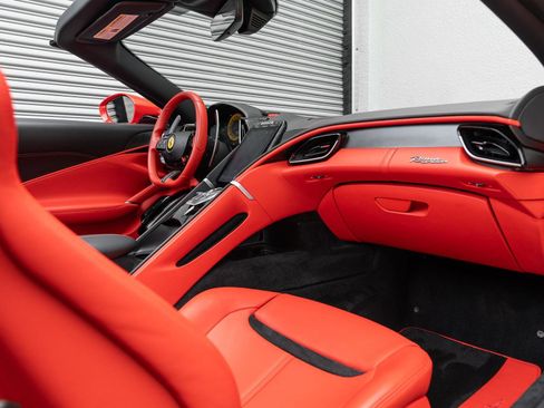 Used 2024 Ferrari Roma Spider image 2