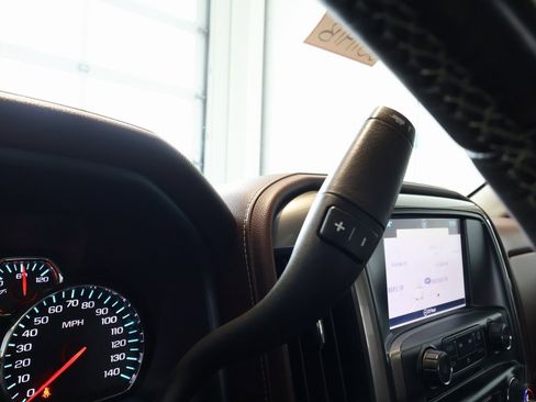 Used 2016 Chevrolet Silverado 2500 High Country w/ Duramax Plus Package image 18