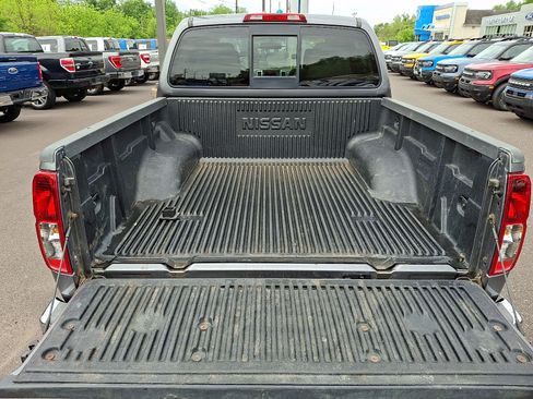 Used 2019 Nissan Frontier SV AWD/4WD image 29