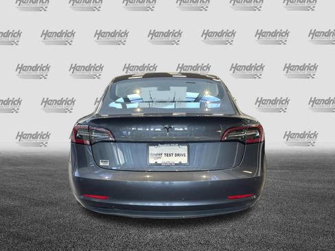 Used 2018 Tesla Model 3 Long Range image 9