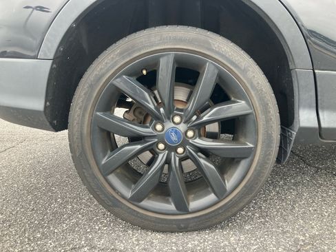 Used 2019 Ford Escape SE FWD image 26