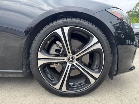 Used 2023 Mercedes-Benz C 300 4MATIC Sedan image 32