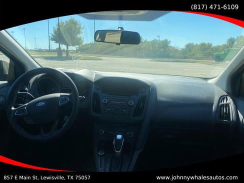 Used 2016 Ford Focus SE image 17