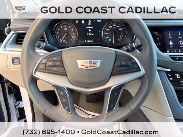 Used 2022 Cadillac XT5 Premium Luxury w/ Technology Package AWD/4WD image 21