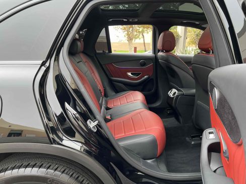 Used 2022 Mercedes-Benz GLC 300 4MATIC w/ AMG Line image 29