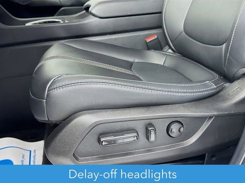 Used 2025 Honda Pilot EX-L image 26