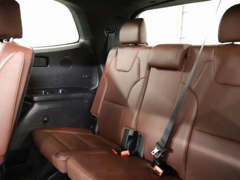 Used 2024 Kia Telluride SX Prestige AWD/4WD image 31
