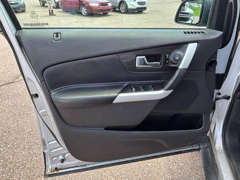 Used 2012 Ford Edge SE FWD image 14