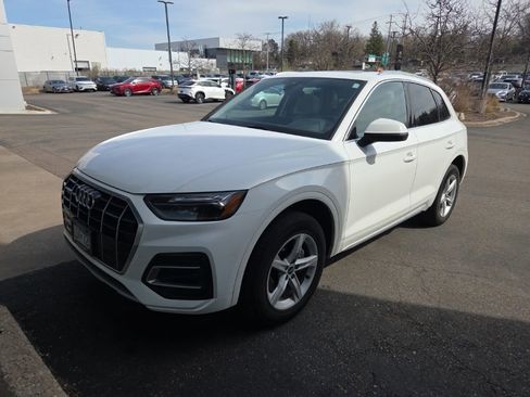 Used 2023 Audi Q5 2.0T Premium w/ Convenience Package AWD/4WD image 1