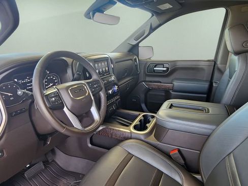 Used 2021 GMC Sierra 1500 Denali w/ Denali Ultimate Package image 16
