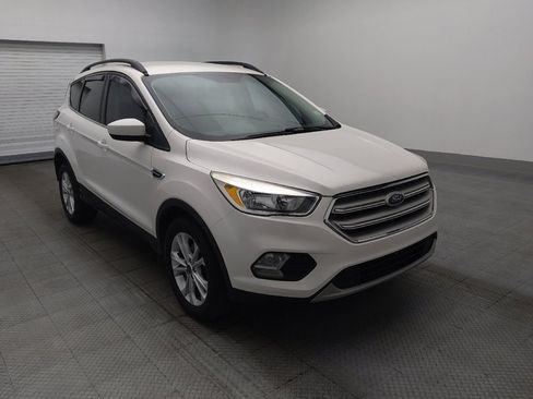 Used 2018 Ford Escape SE w/ SE Sync 3 Package image 13