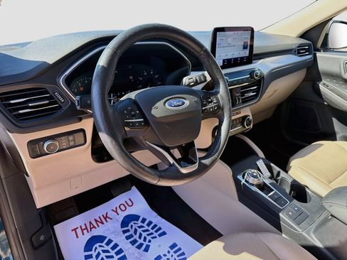 Used 2020 Ford Escape SEL AWD/4WD image 9