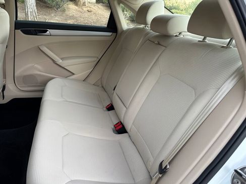 Used 2017 Volkswagen Passat 1.8T S image 13