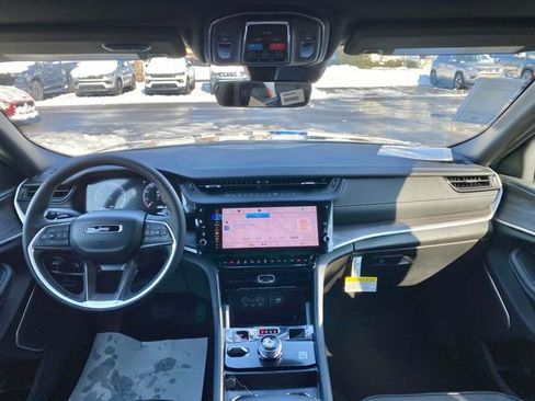 New 2026 Jeep Grand Cherokee Limited image 22