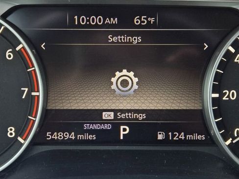 Certified 2022 Nissan Rogue SV image 17