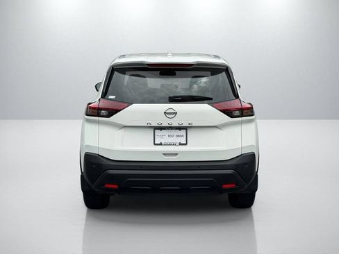 Used 2021 Nissan Rogue S FWD image 6