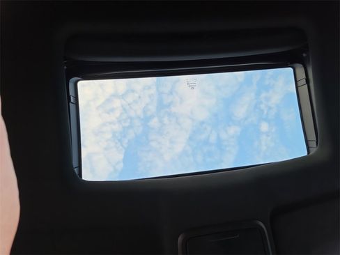 Certified 2023 Honda Ridgeline Black Edition image 13