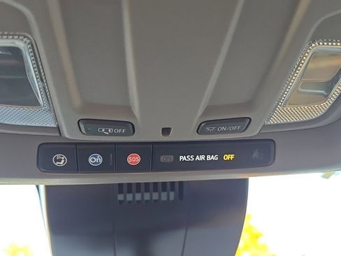 Certified 2023 Chevrolet Silverado 1500 LT image 25