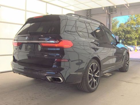 Used 2019 BMW X7 xDrive50i w/ Dynamic Handling Package AWD/4WD image 2
