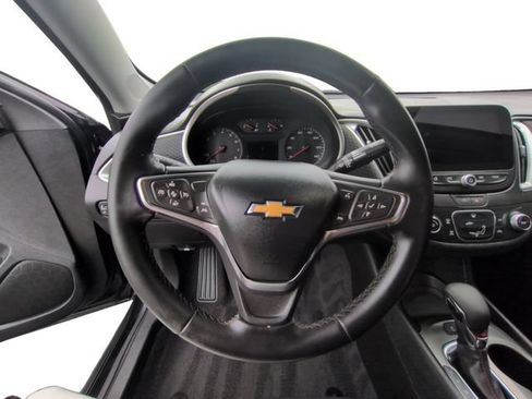 Used 2024 Chevrolet Malibu RS FWD image 18