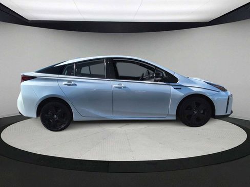 Used 2021 Toyota Prius L Eco image 5