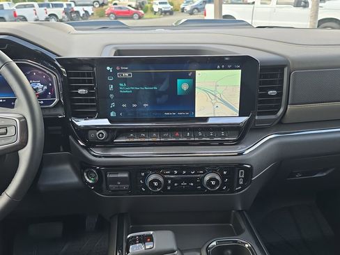 Certified 2024 Chevrolet Silverado 1500 ZR2 image 14