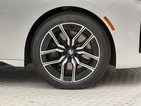 Certified 2023 BMW 740i w/ Parking Assistance Package RWD image 10